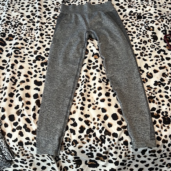 Gymshark leggings - Picture 2 of 6